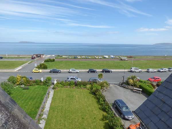 Sea View Apartment Llanfairfechan Exterior photo